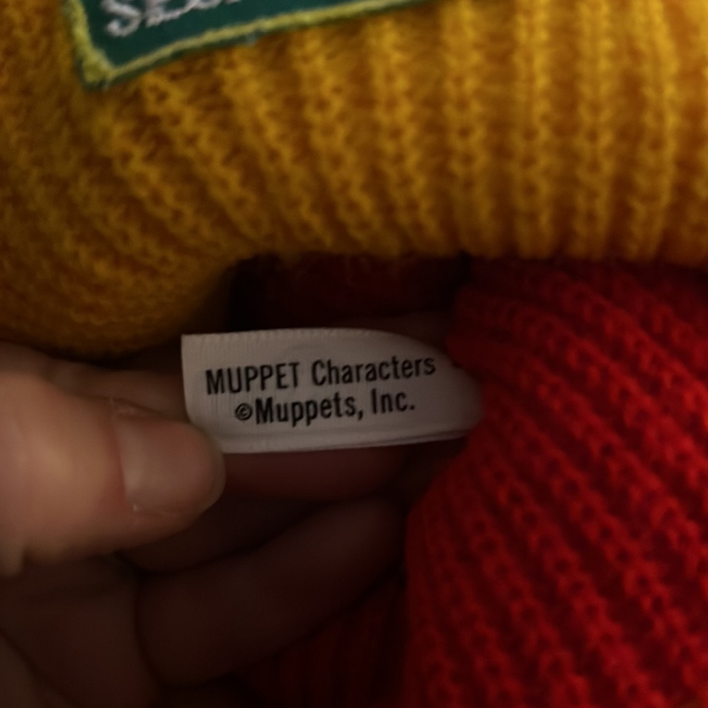 Vintage Sesame Street kids Big Bird winter hat. - Picture 5 of 5